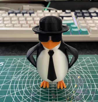 三维威廉泰尔企鹅高雅人士手办